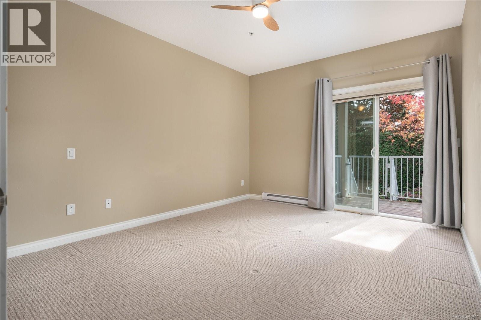2403 Parveen Pl Property Photo 10
