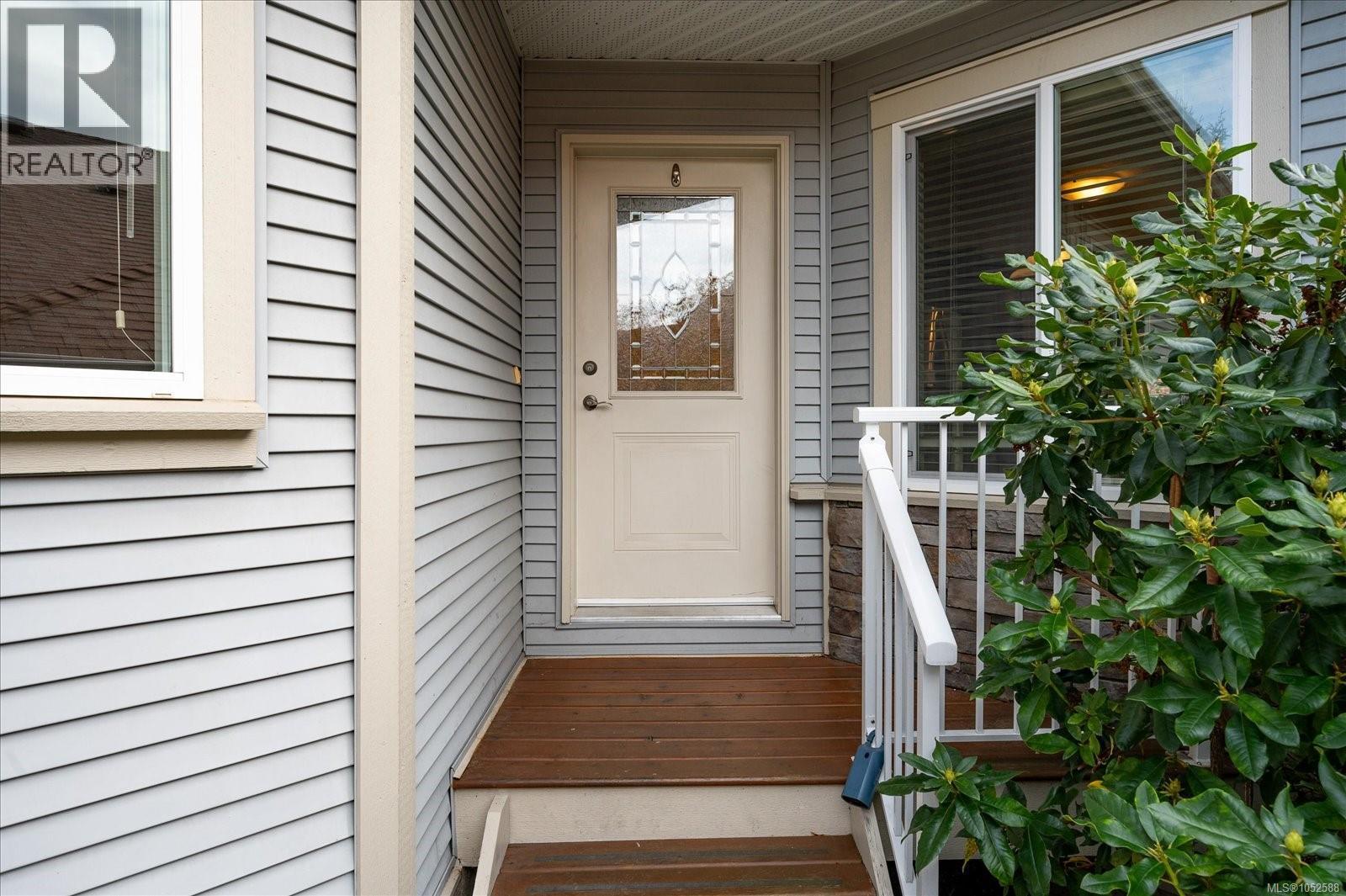 2403 Parveen Pl Property Photo 25