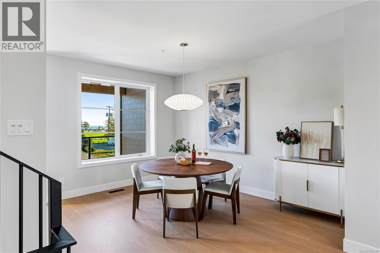 11 2590 Penrhyn St Property Photo 24