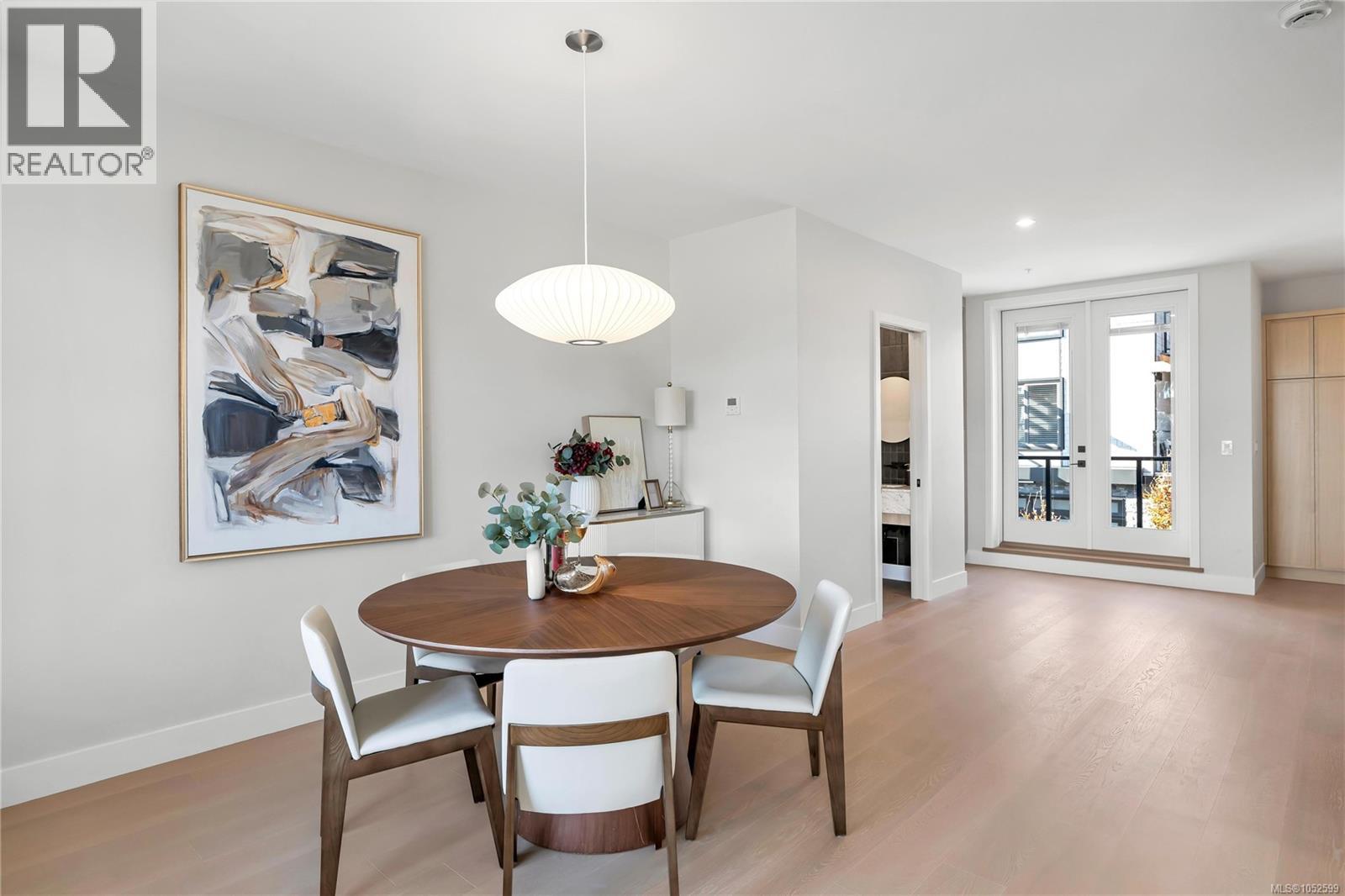 11 2590 Penrhyn St Property Photo 26