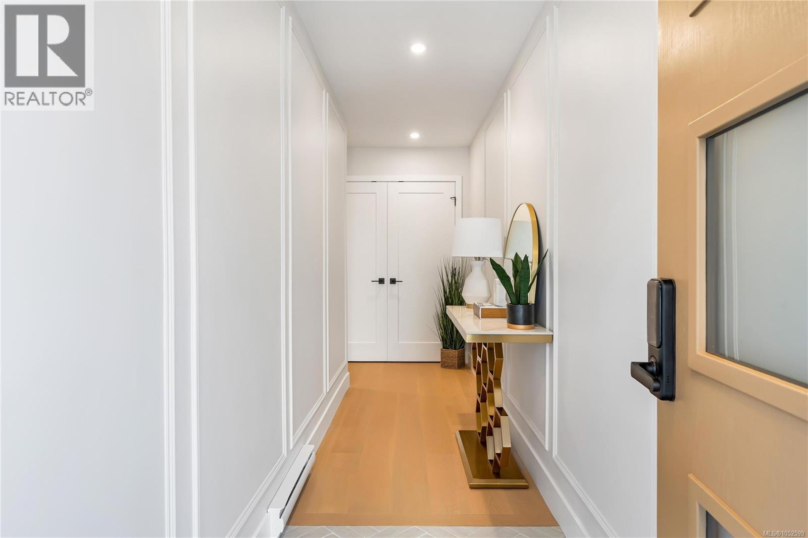 11 2590 Penrhyn St Property Photo 60