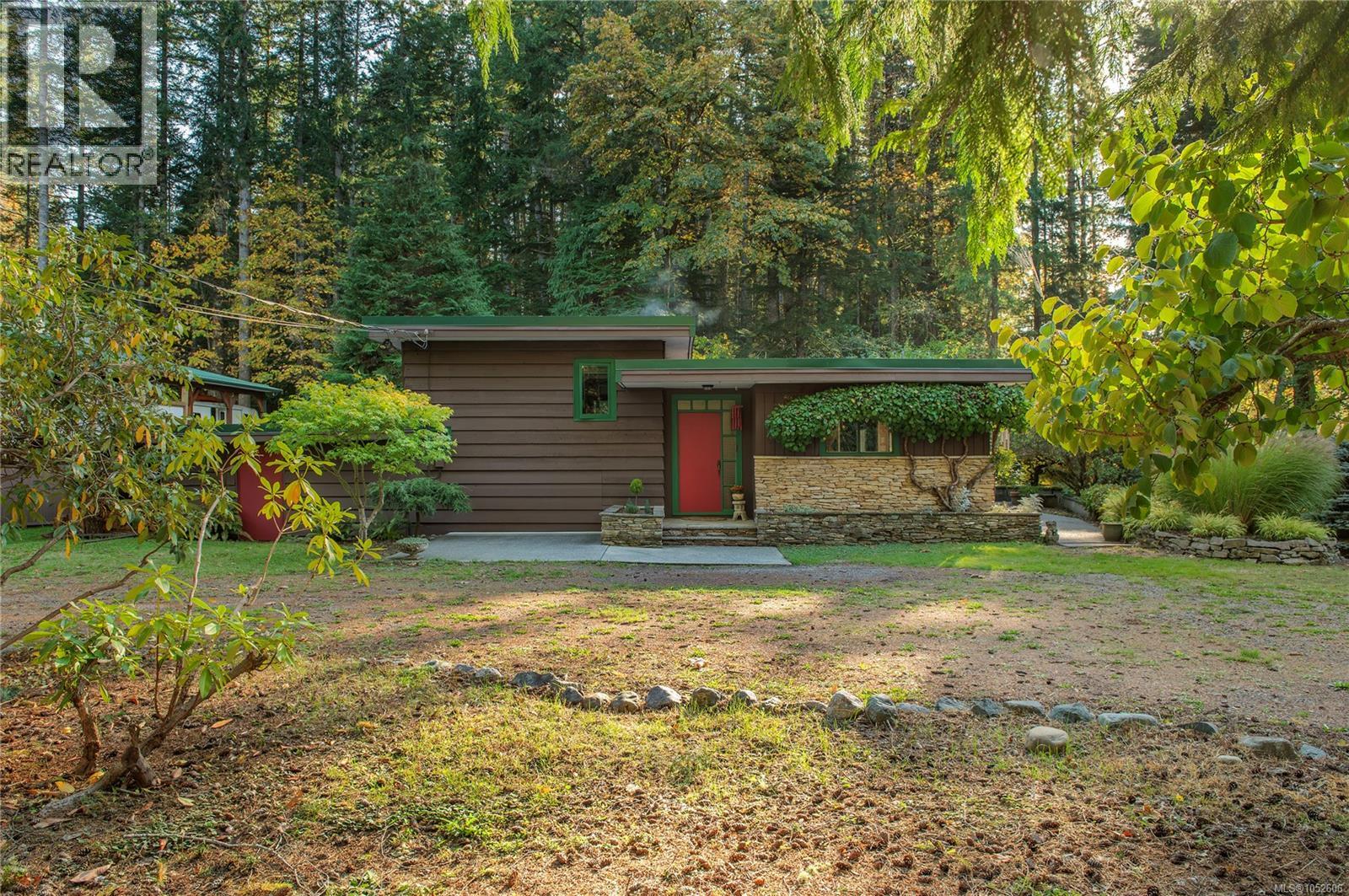 2691 Campbell River Rd Property Photo 1