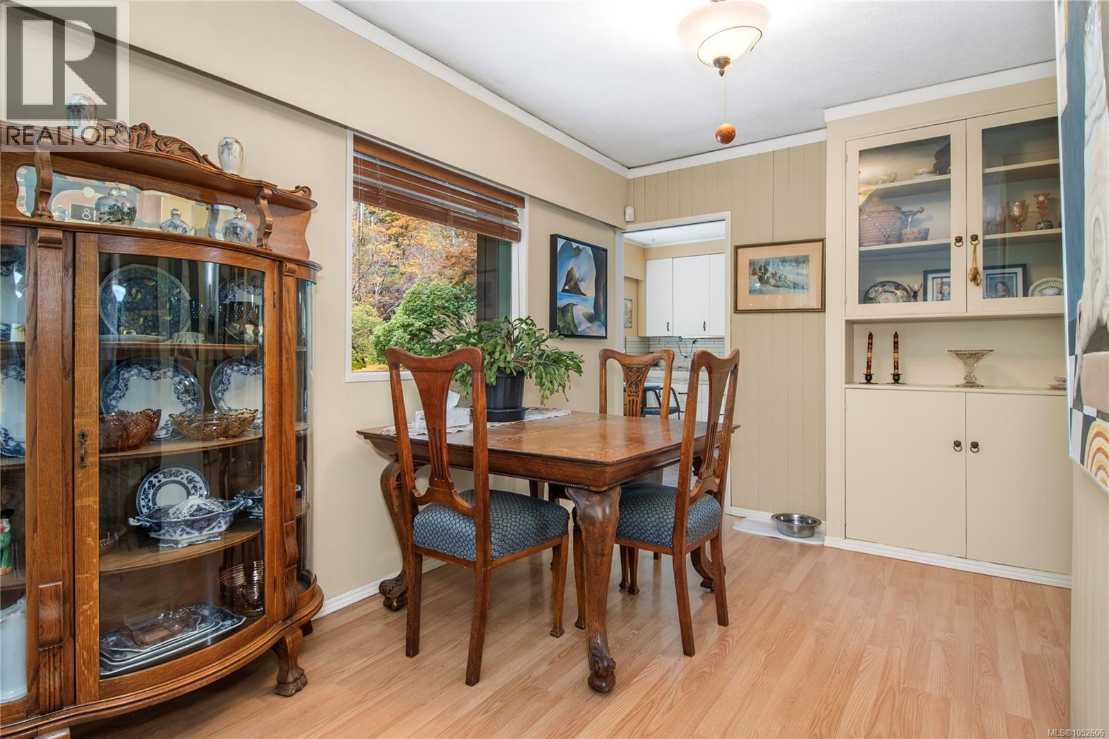 2691 Campbell River Rd Property Photo 11