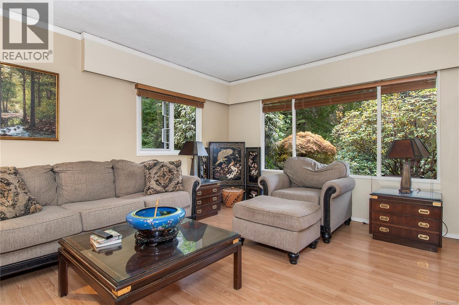 2691 Campbell River Rd Property Photo 13