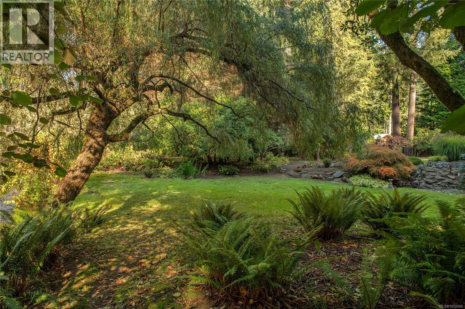 2691 Campbell River Rd Property Photo 48