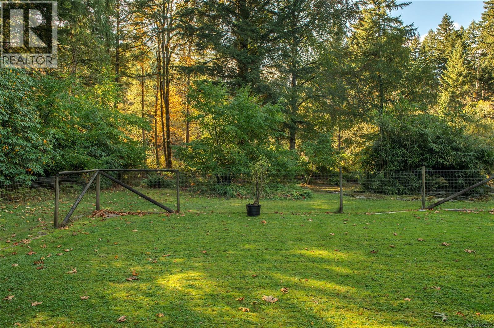 2691 Campbell River Rd Property Photo 55