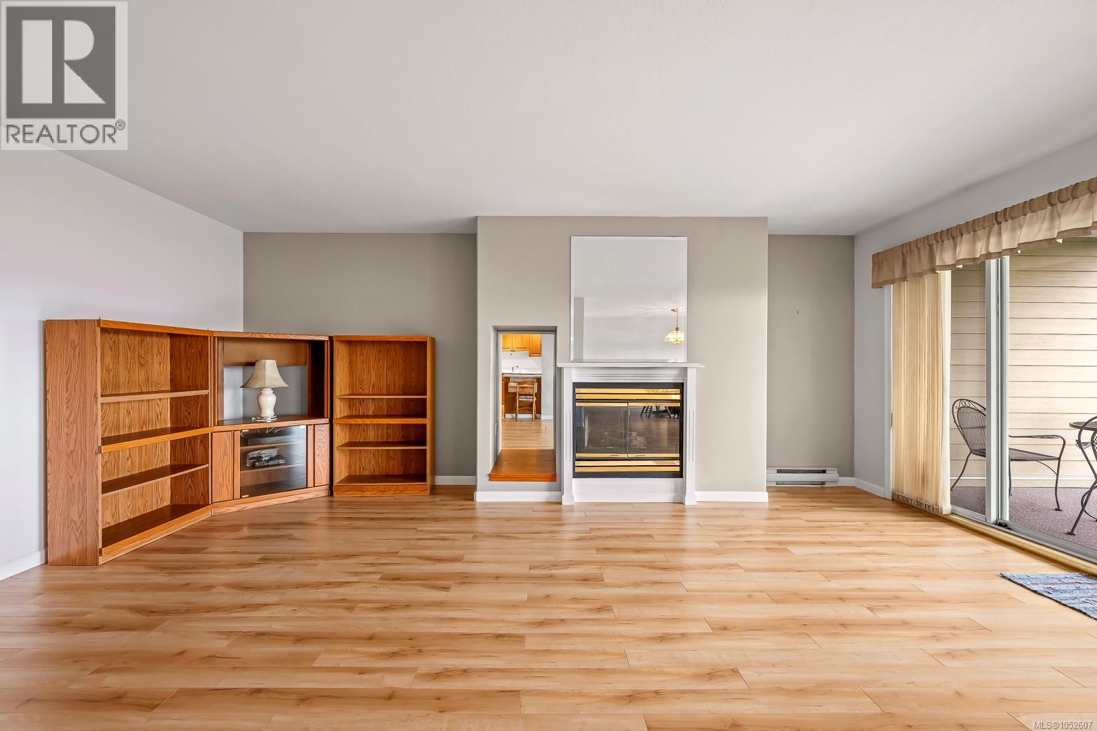 104 2970 Cliffe Ave Property Photo 69
