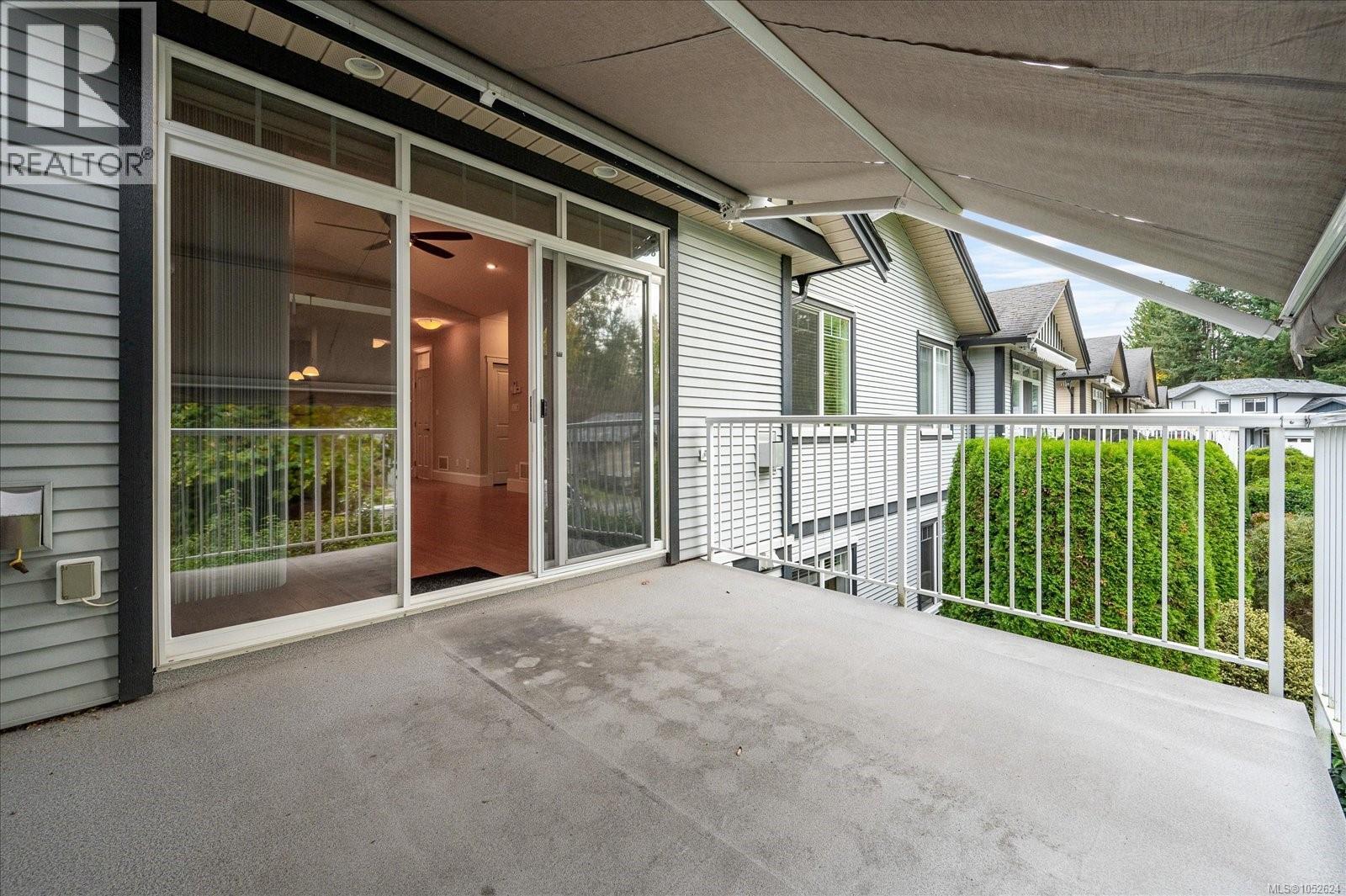 31 3110 Cook St Property Photo 13