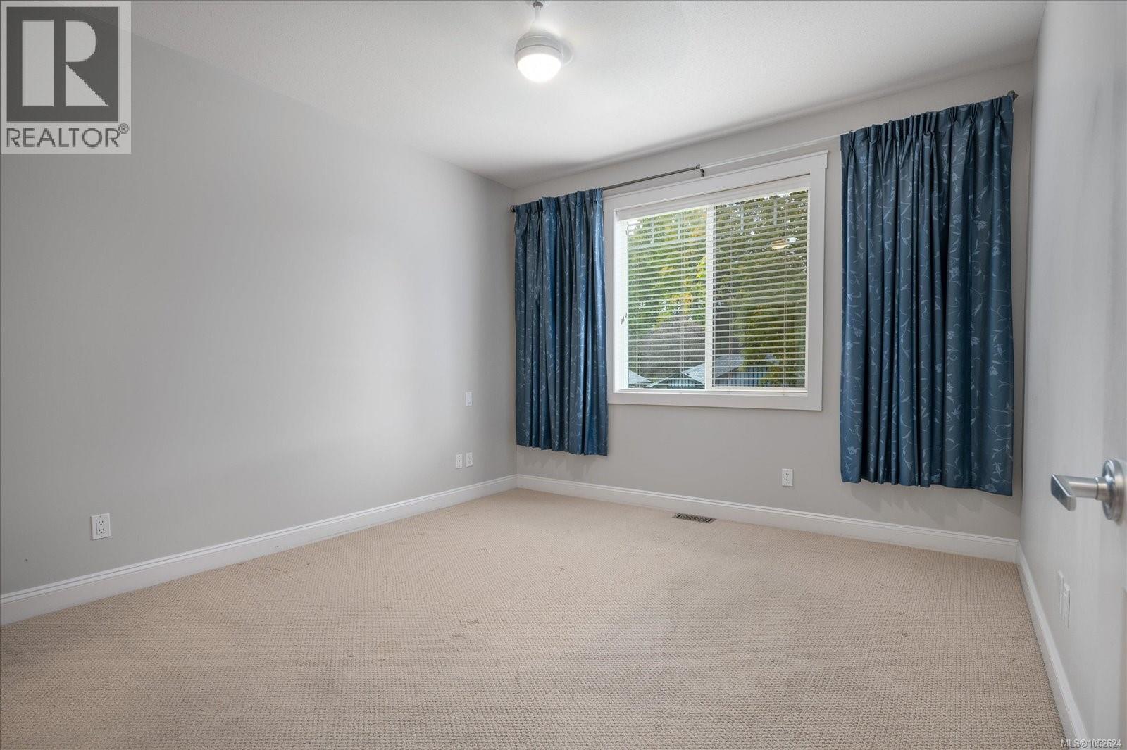 31 3110 Cook St Property Photo 18