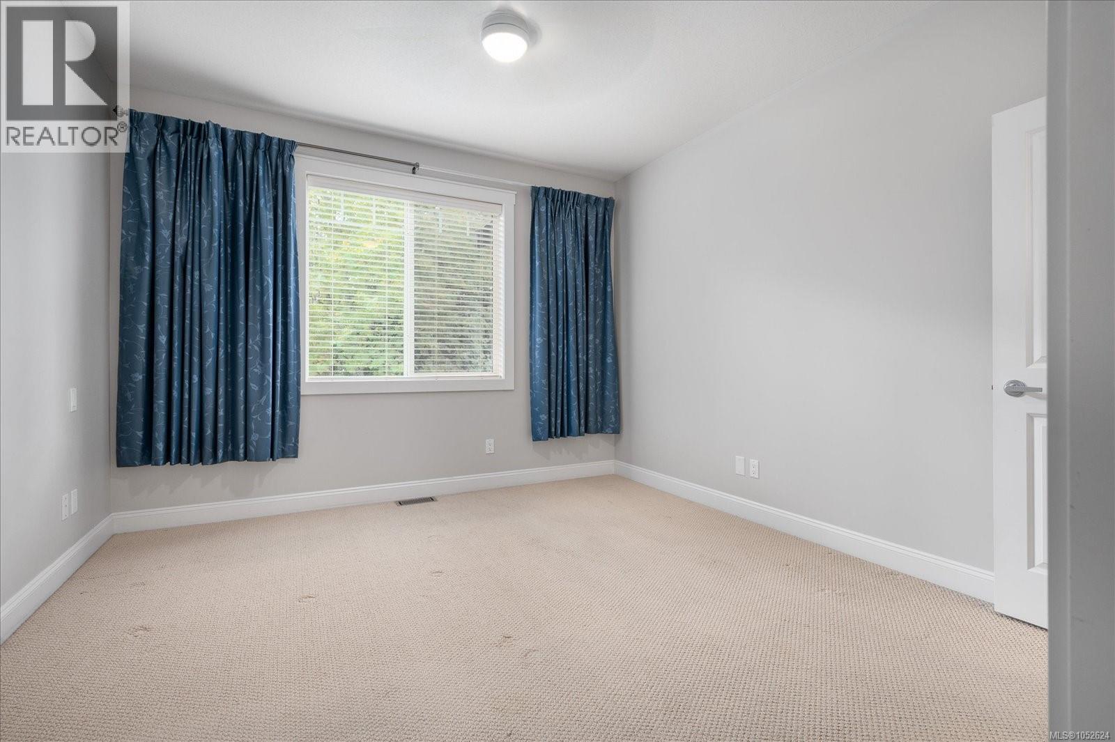 31 3110 Cook St Property Photo 19