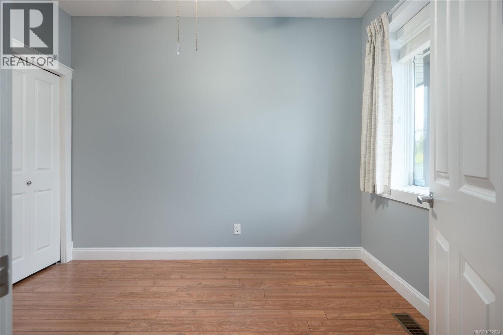 31 3110 Cook St Property Photo 23