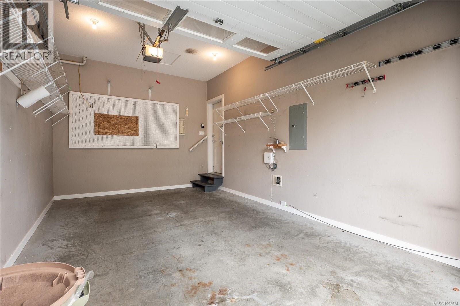 31 3110 Cook St Property Photo 26