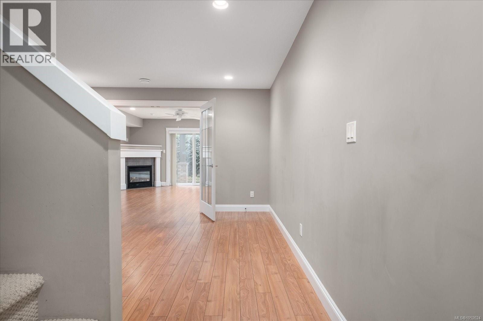 31 3110 Cook St Property Photo 27