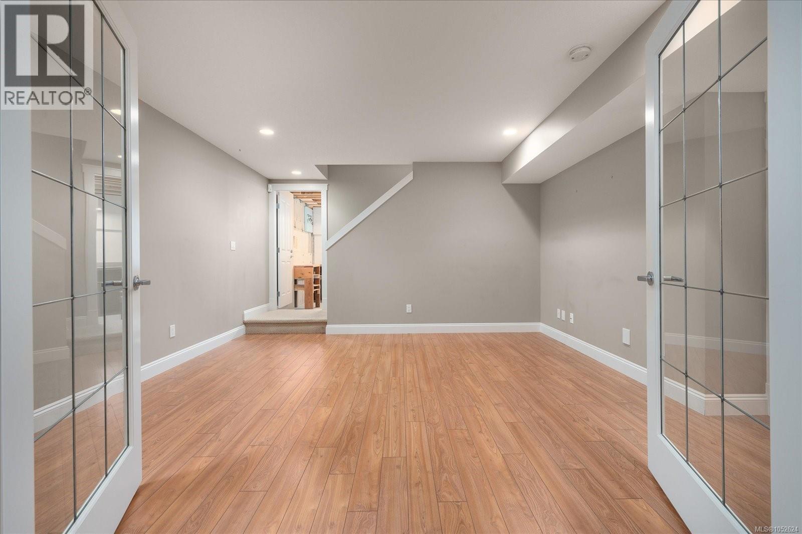 31 3110 Cook St Property Photo 32
