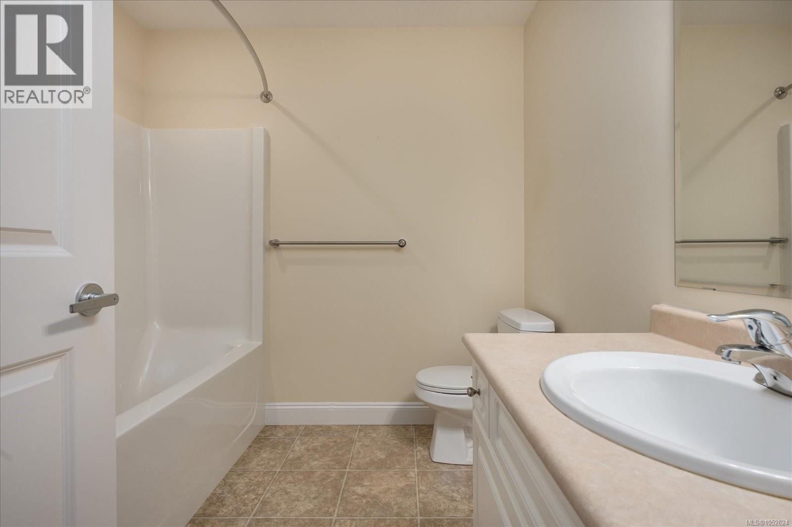 31 3110 Cook St Property Photo 35