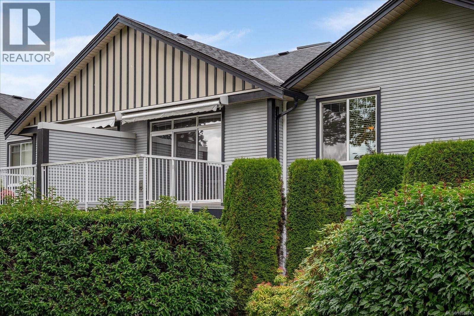 31 3110 Cook St Property Photo 40