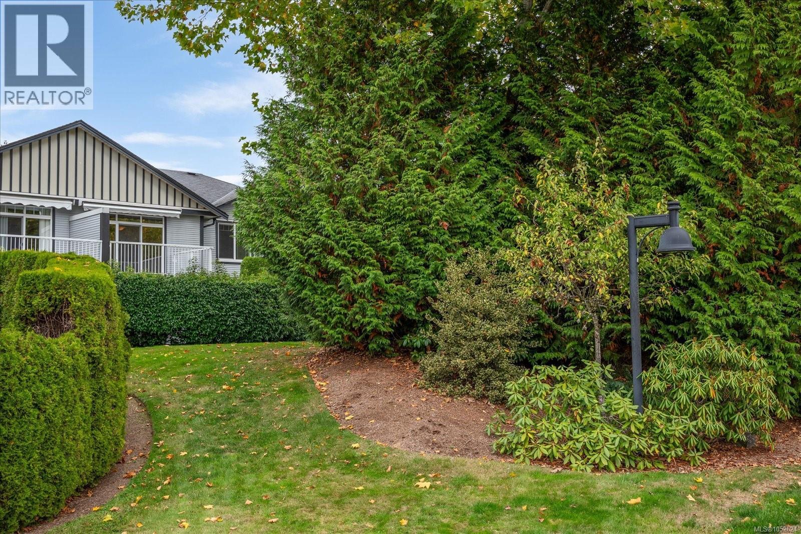 31 3110 Cook St Property Photo 41