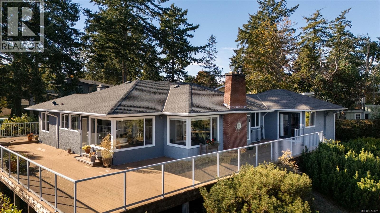 2015 Pauls Terr Property Photo 1