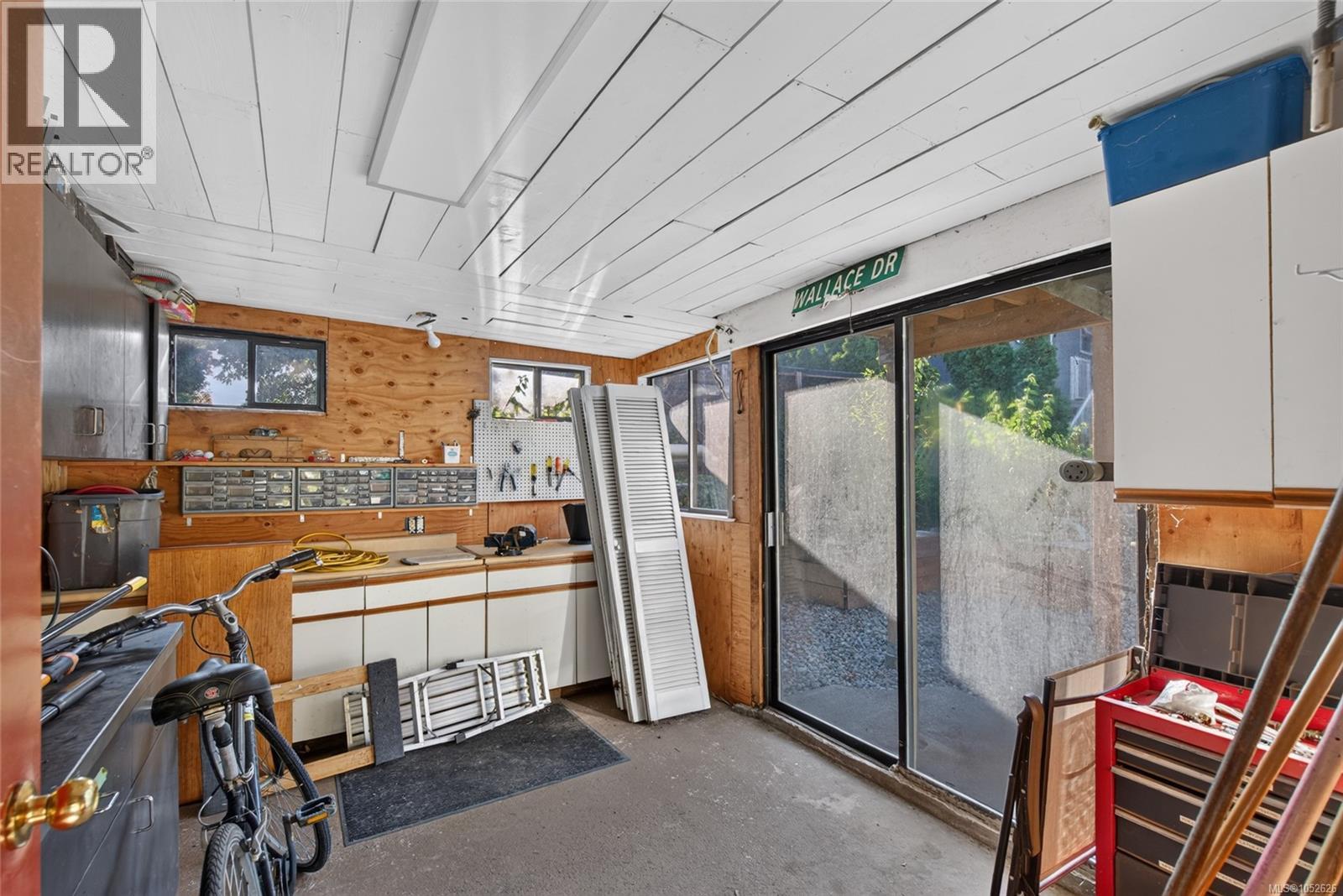 7115 Wallace Dr Property Photo 32