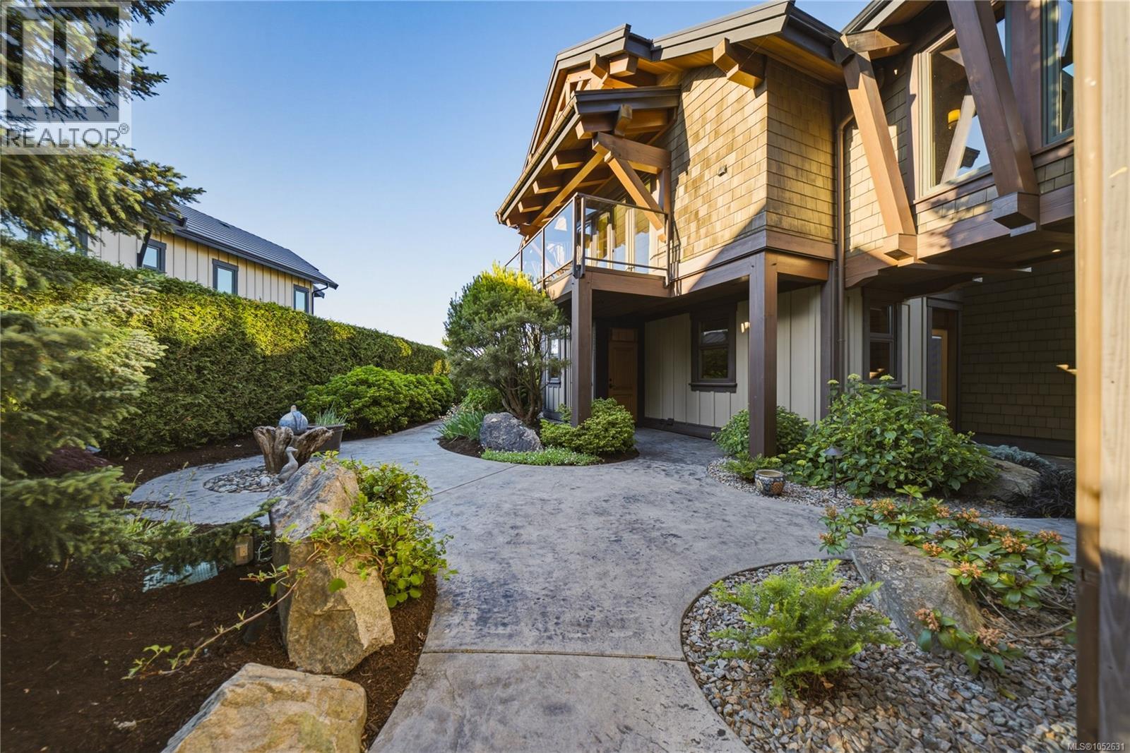 5025 Hinrich View Property Photo 11