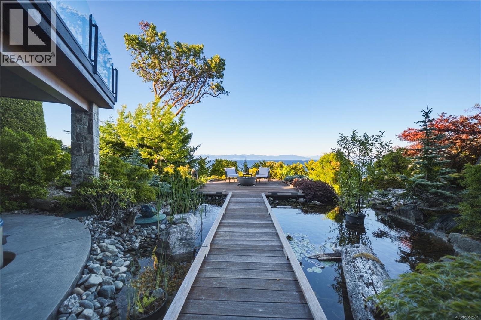5025 Hinrich View Property Photo 17