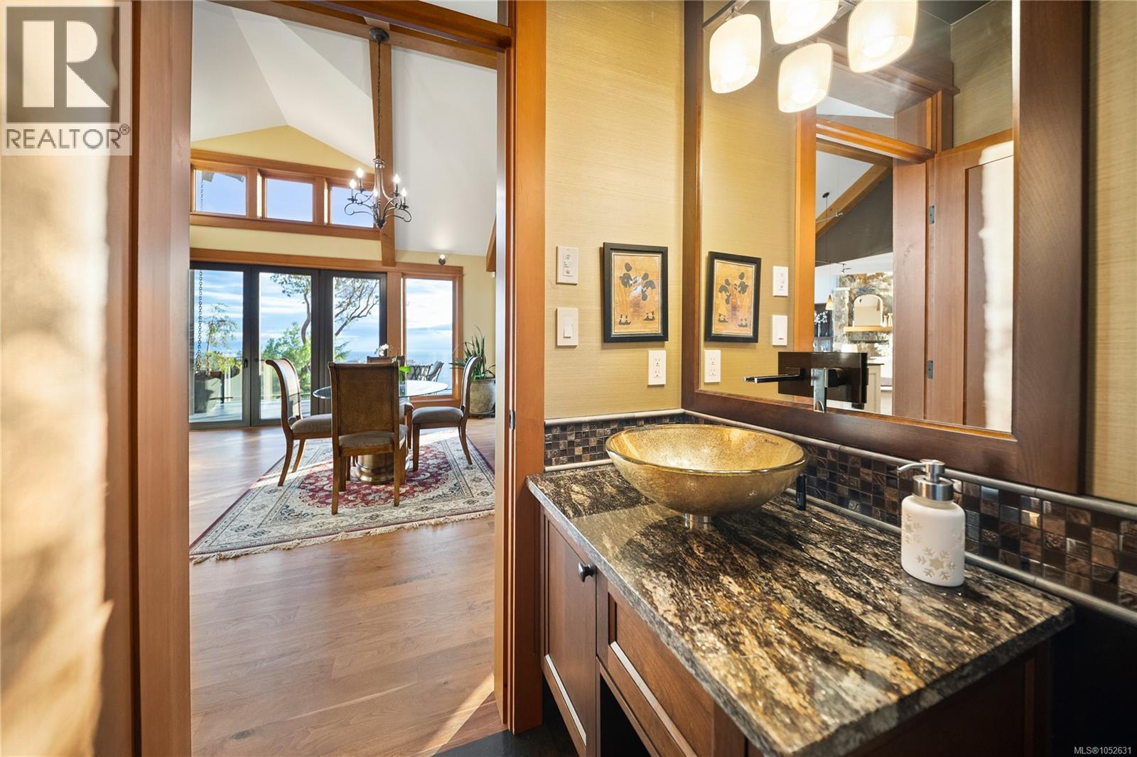 5025 Hinrich View Property Photo 47