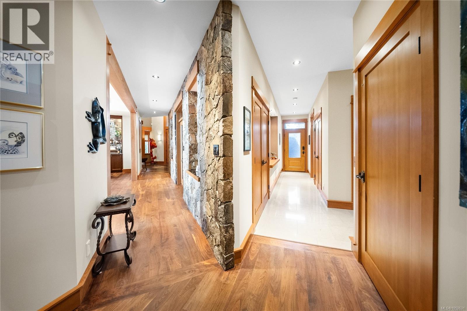 5025 Hinrich View Property Photo 53