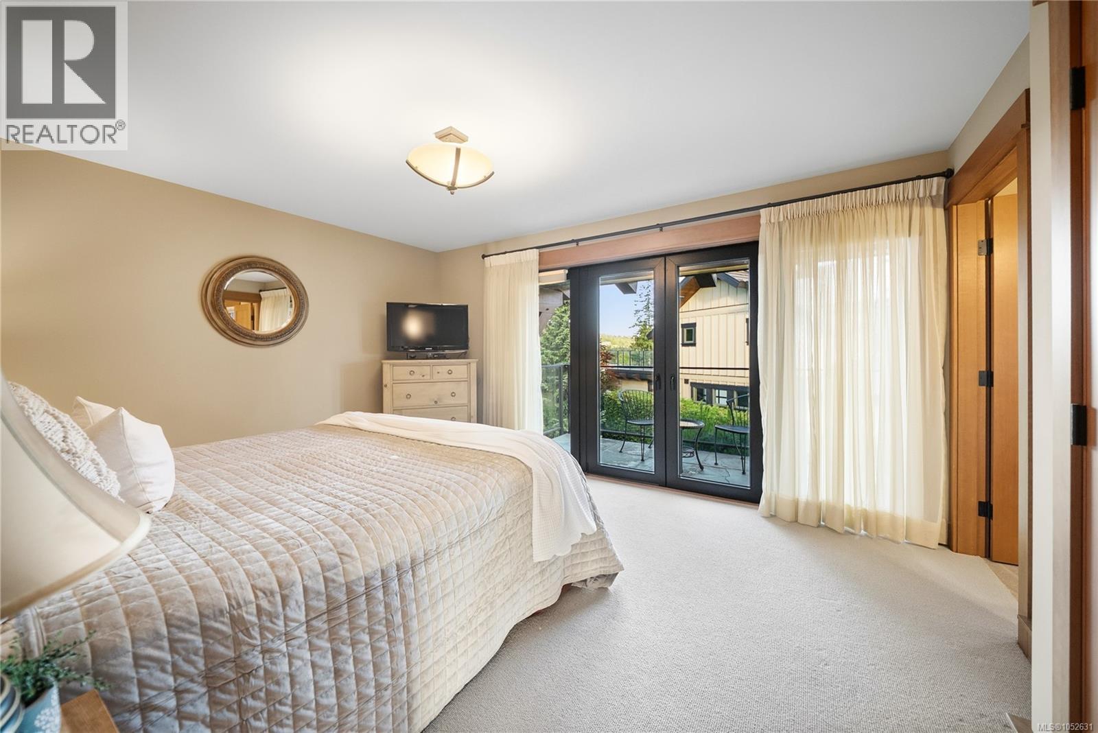 5025 Hinrich View Property Photo 82