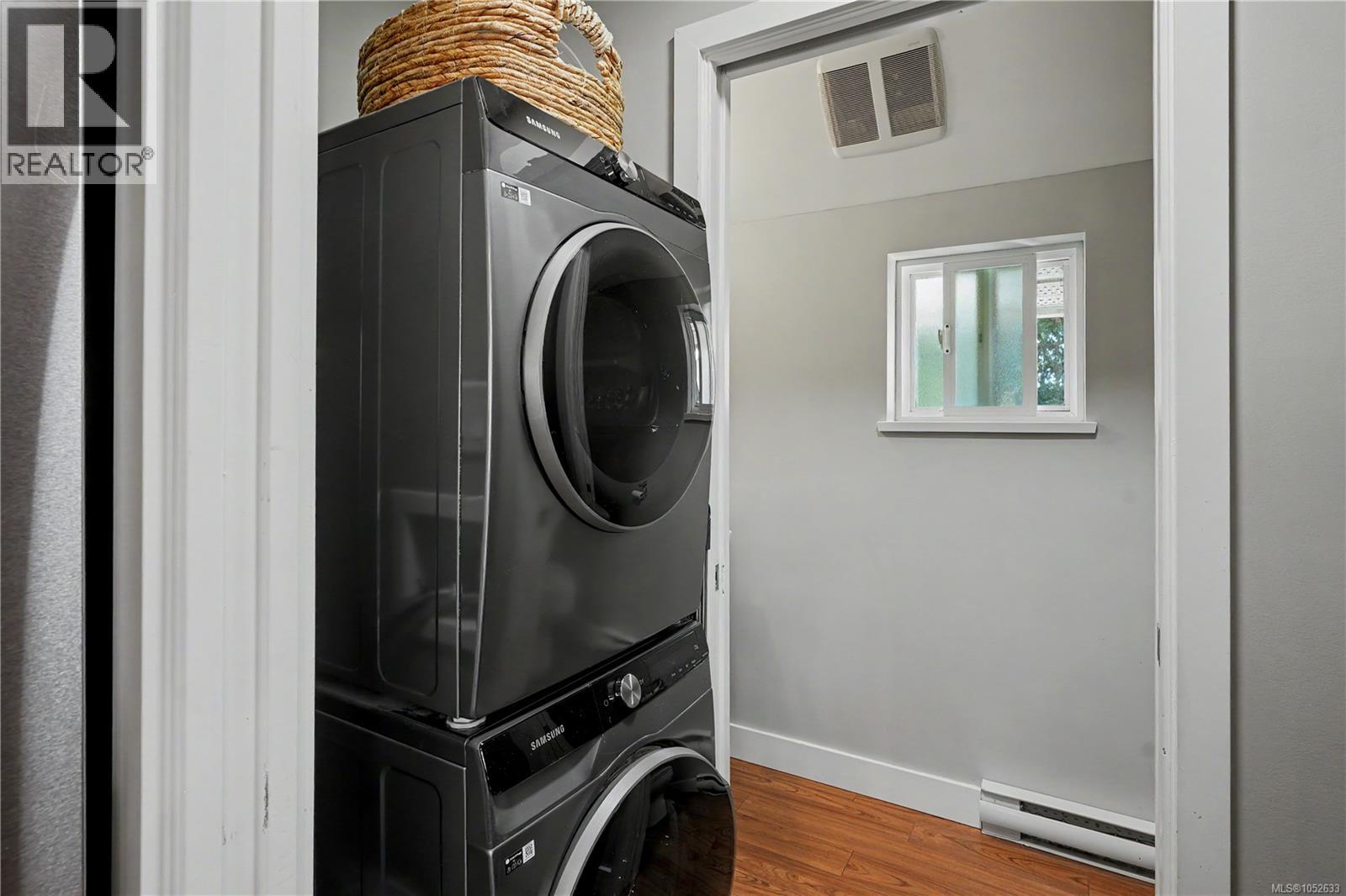 920 Mary St Property Photo 19
