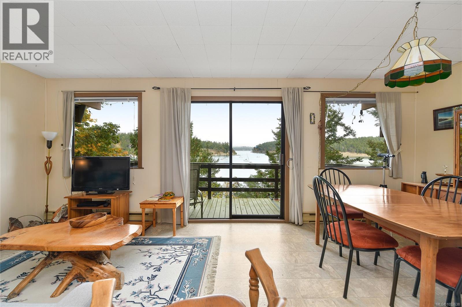 706 Horton Bay Rd Property Photo 11