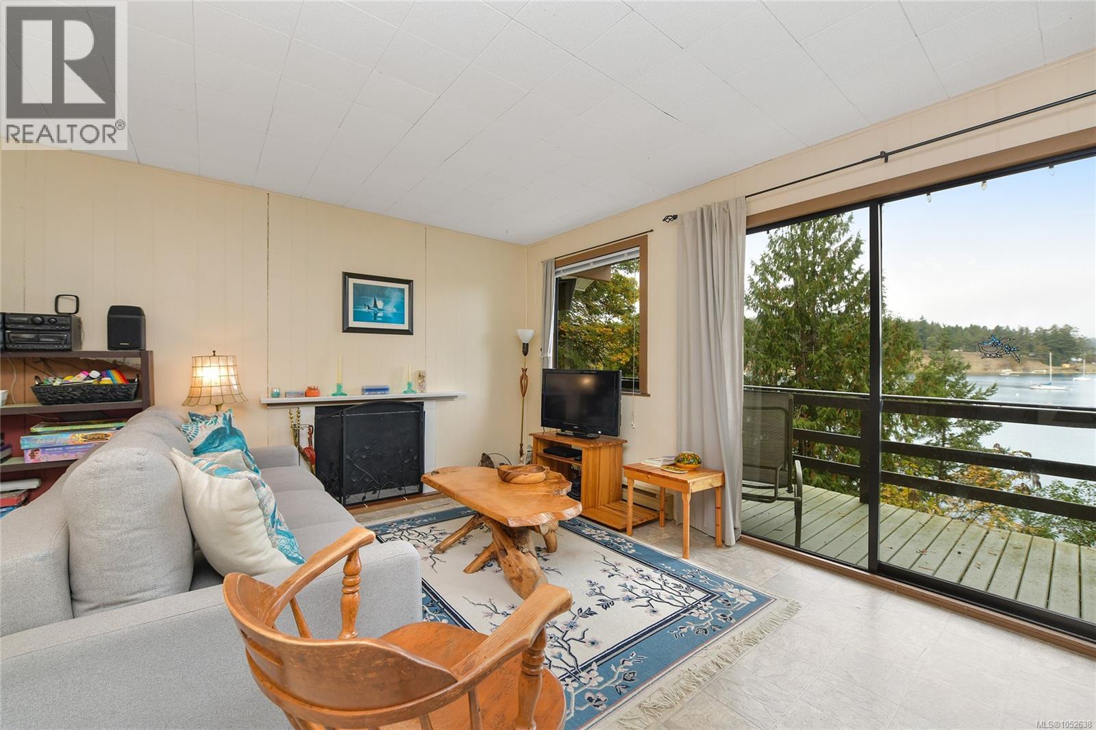 706 Horton Bay Rd Property Photo 13