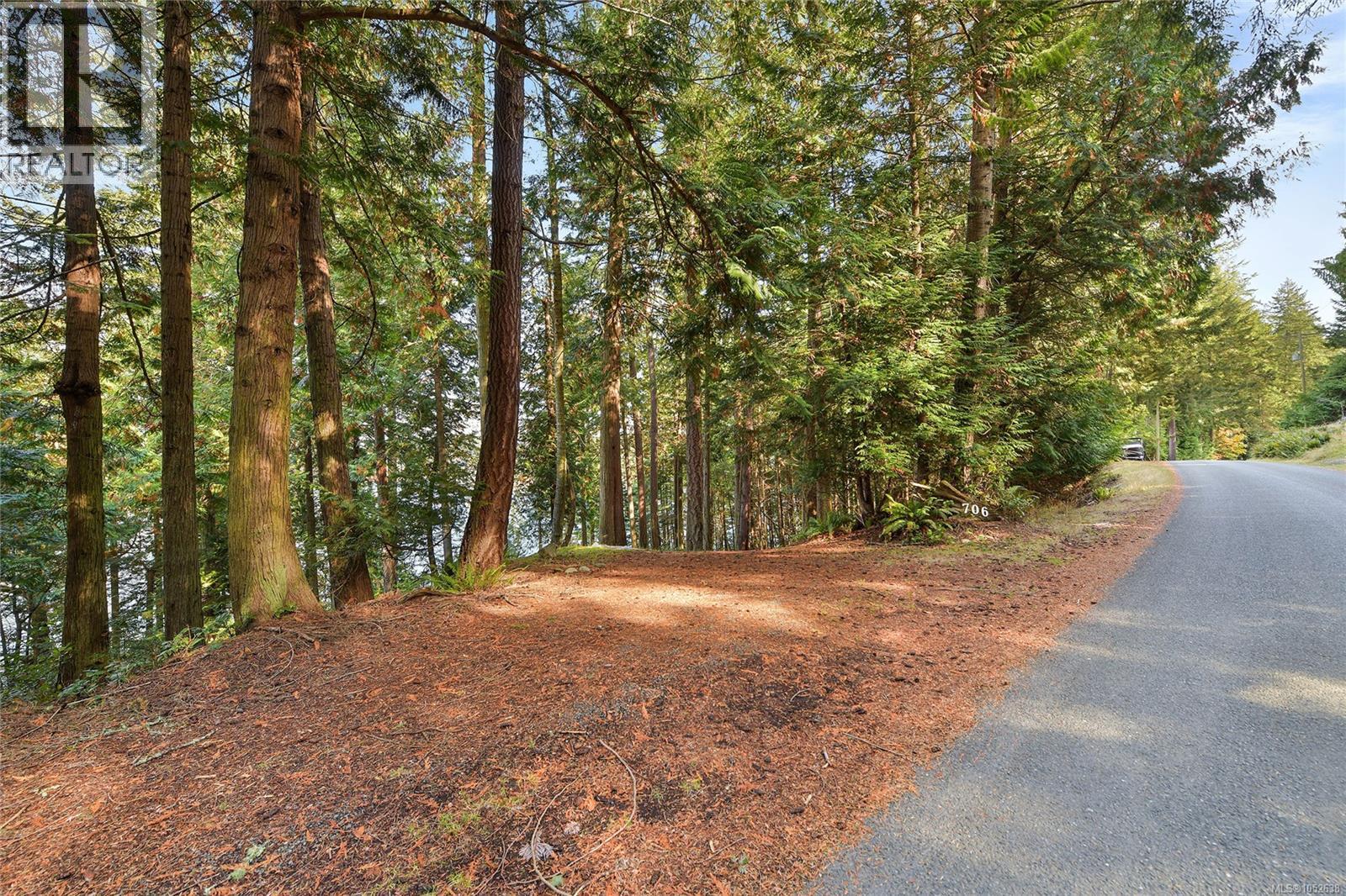 706 Horton Bay Rd Property Photo 33