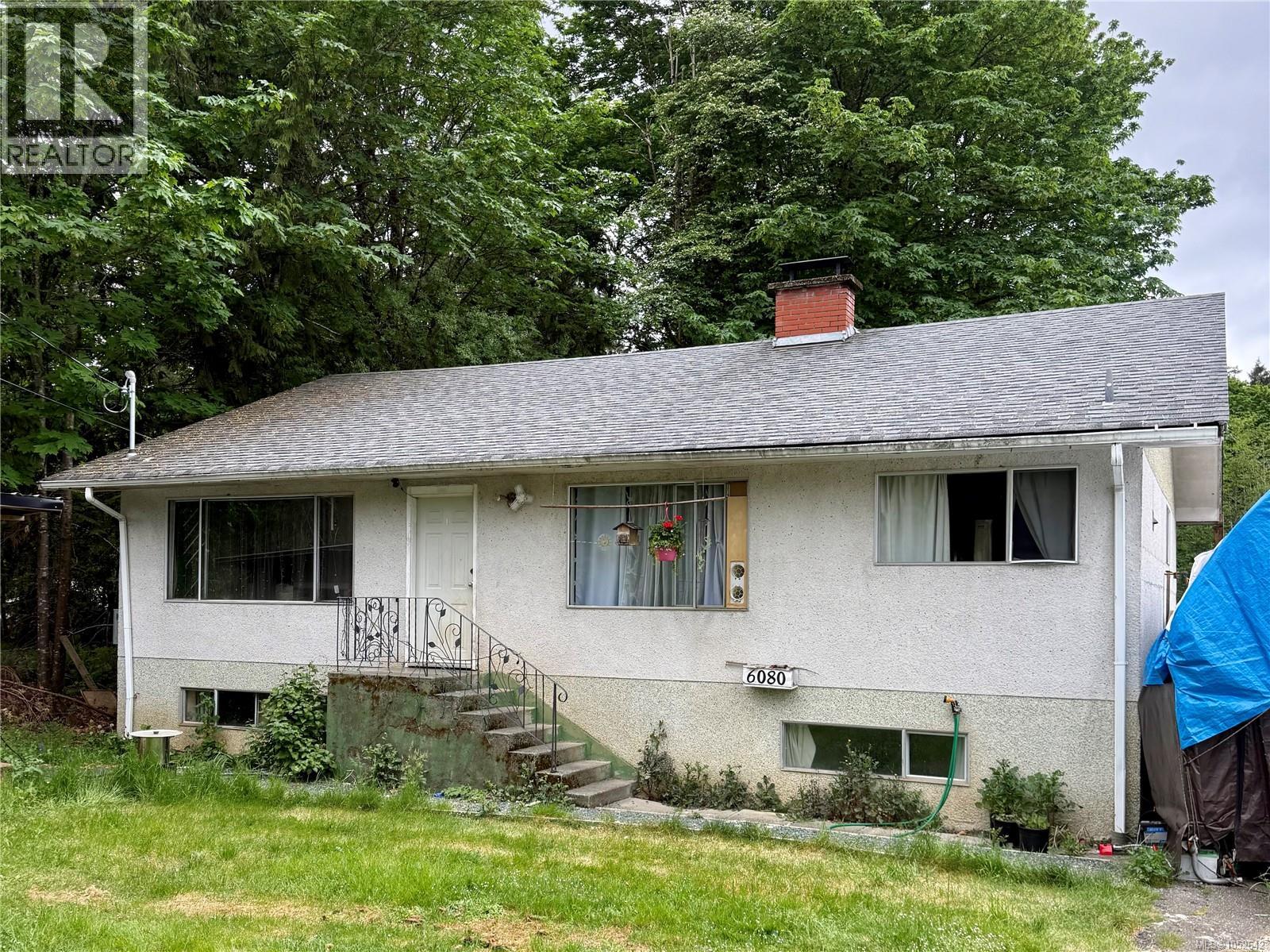 6080 Stuart Ave Property Photo 1