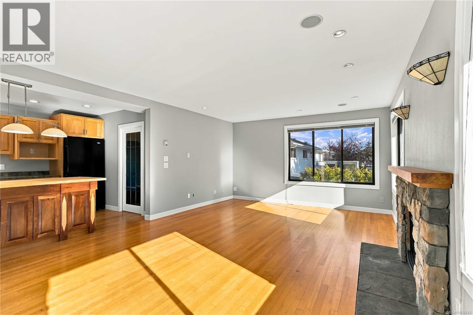 1161 Hadfield Ave Property Photo 30