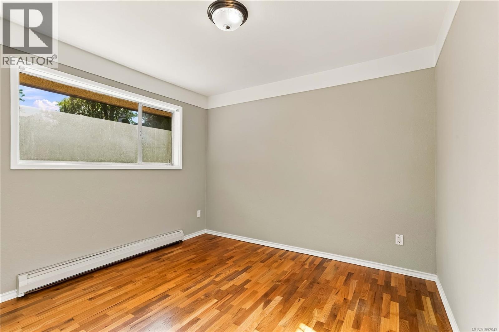 1161 Hadfield Ave Property Photo 38
