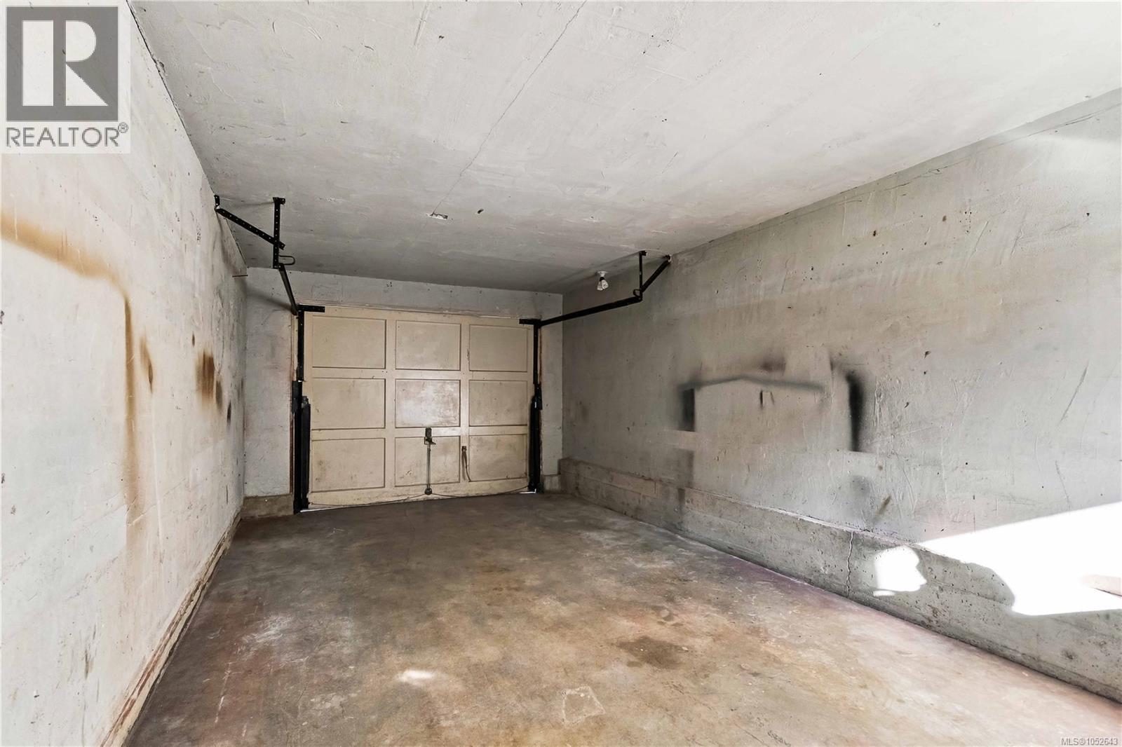 1161 Hadfield Ave Property Photo 56