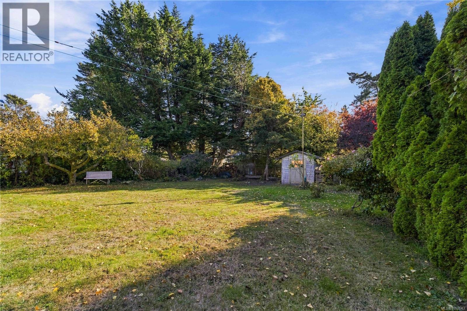 1161 Hadfield Ave Property Photo 64