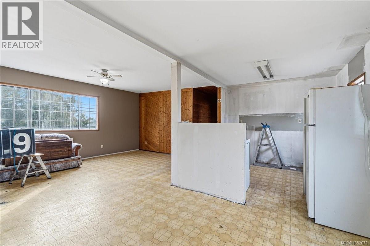 3225 Trans Canada Hwy Property Photo 12