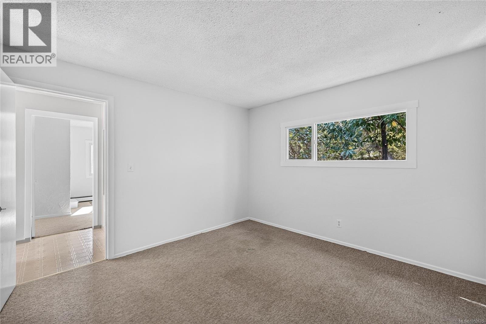 131 Milburn Dr Property Photo 15