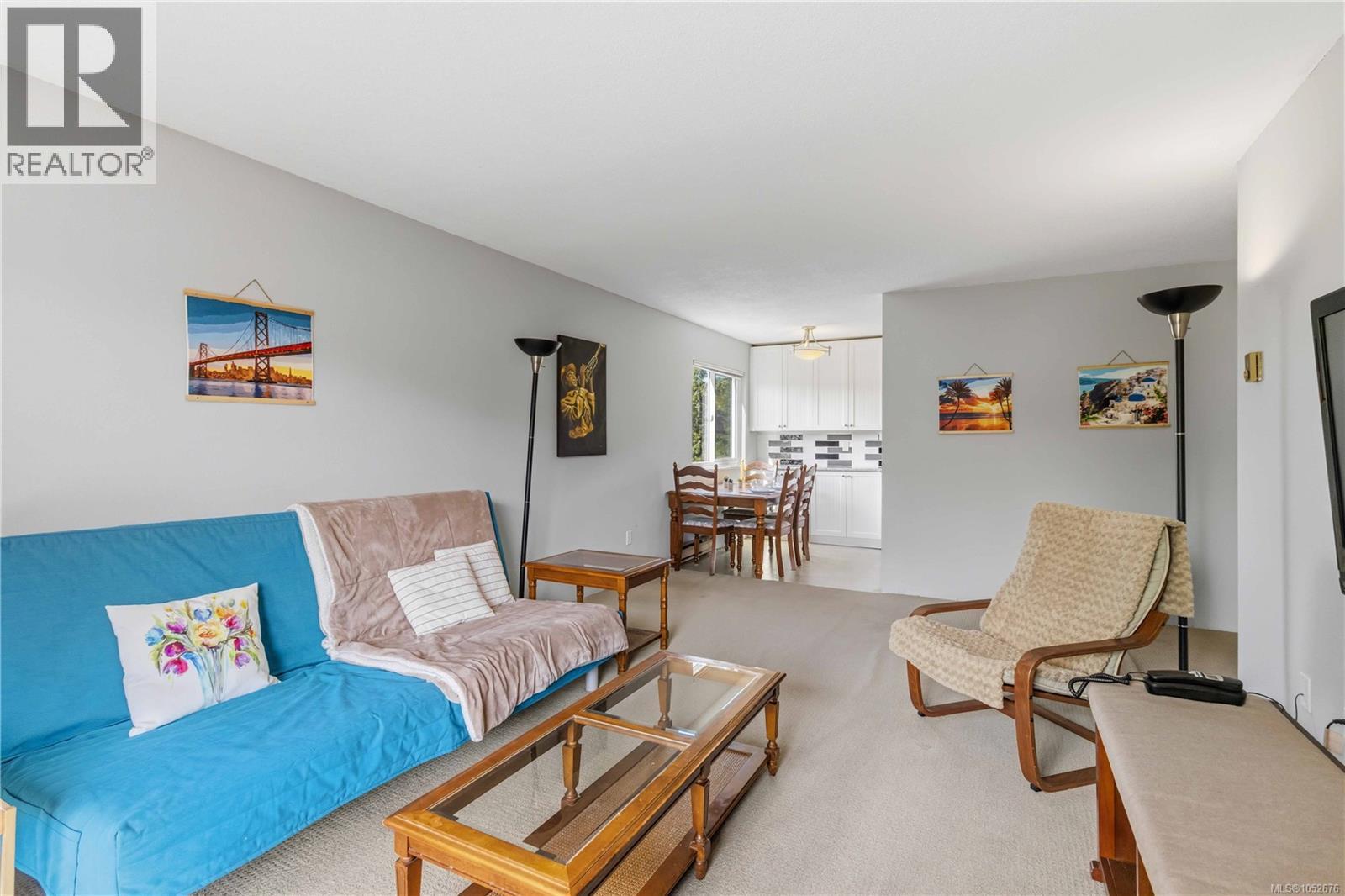 401 1571 Mortimer St Property Photo 10