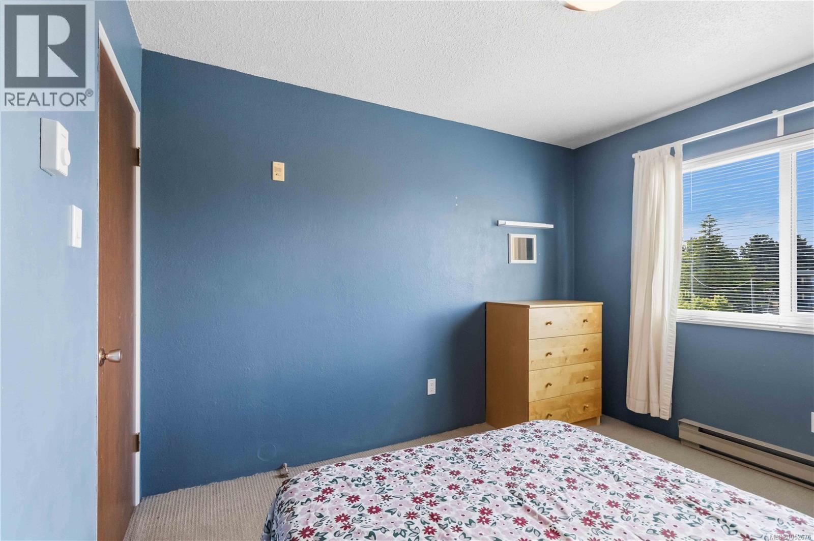 401 1571 Mortimer St Property Photo 24