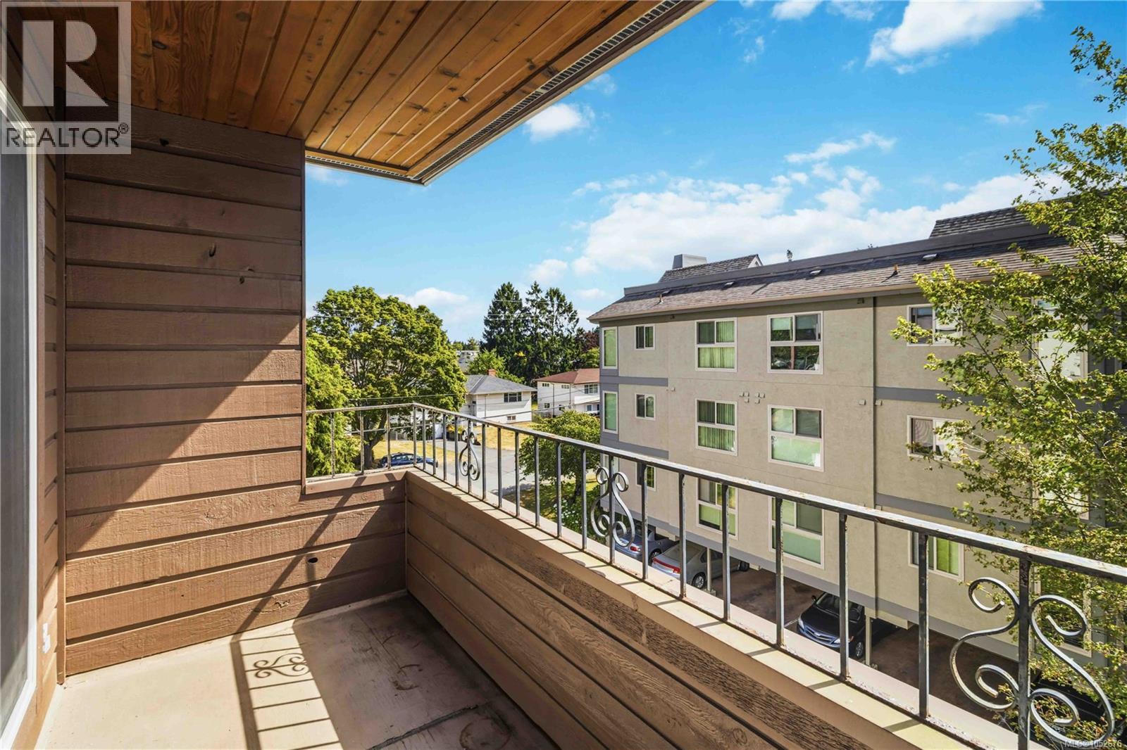 401 1571 Mortimer St Property Photo 26
