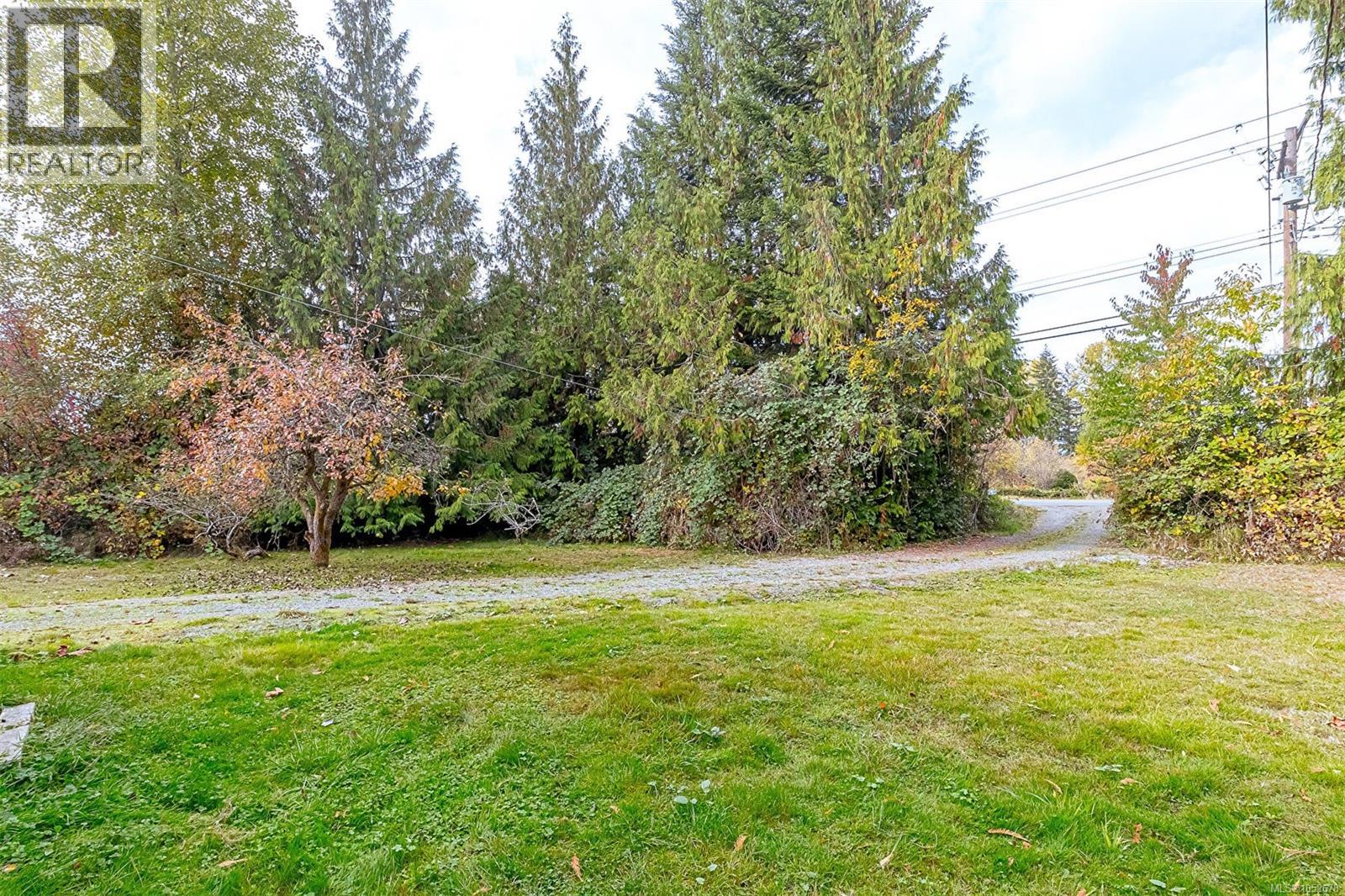 2470 Alberni Hwy E Property Photo 8