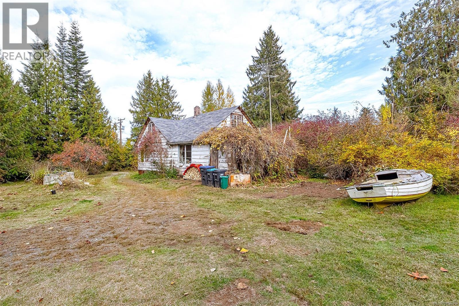 2470 Alberni Hwy E Property Photo 12