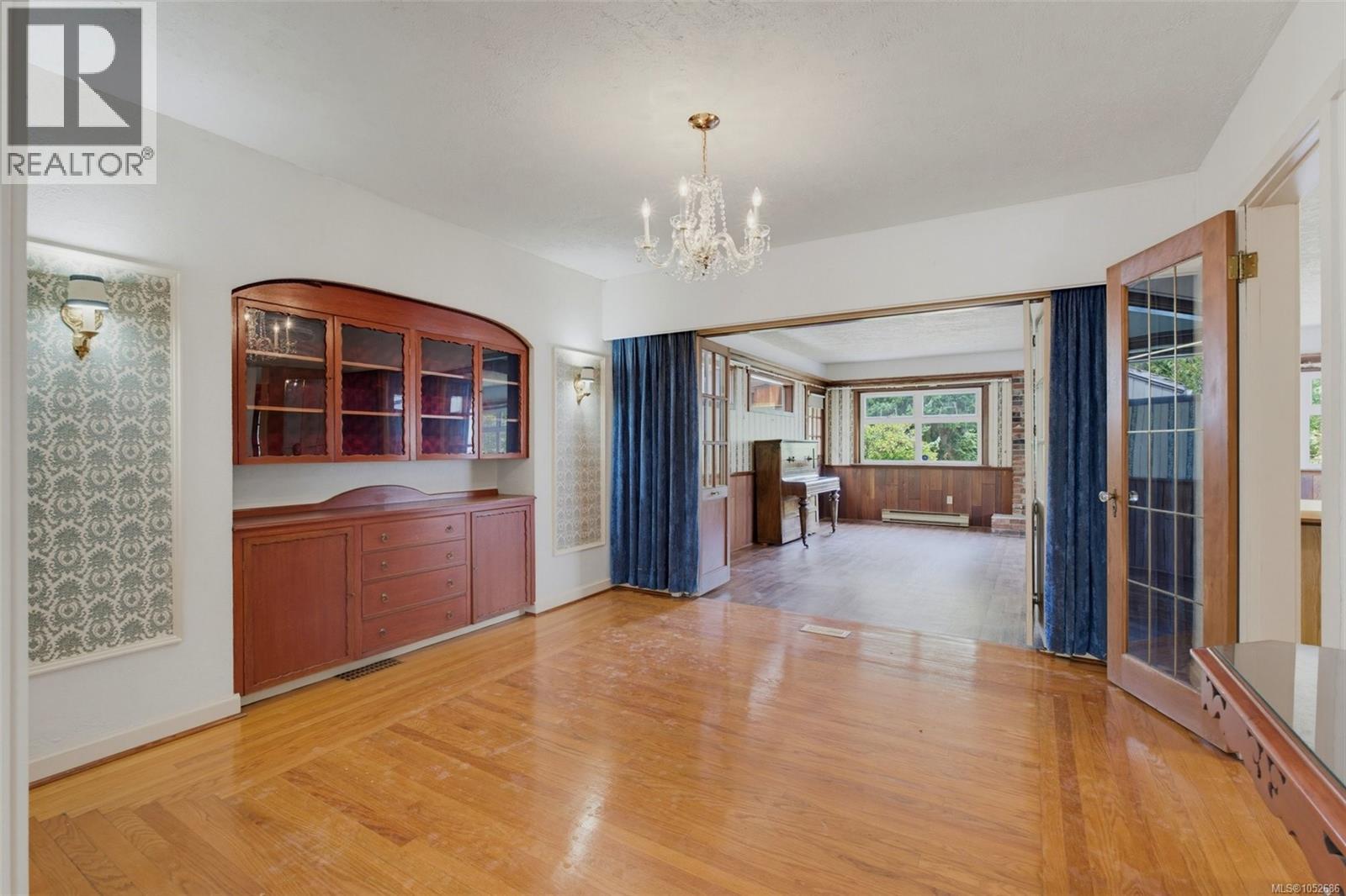 1790 Denman St Property Photo 10