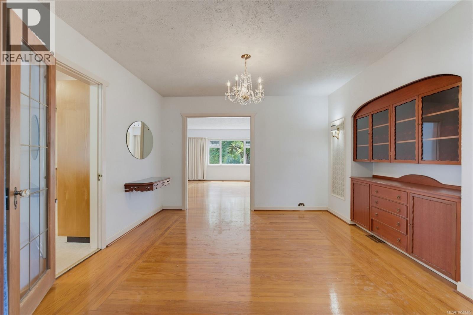 1790 Denman St Property Photo 11