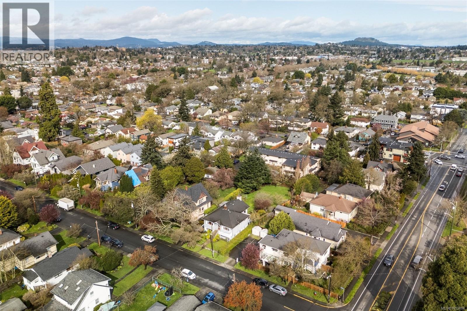 1790 Denman St Property Photo 42