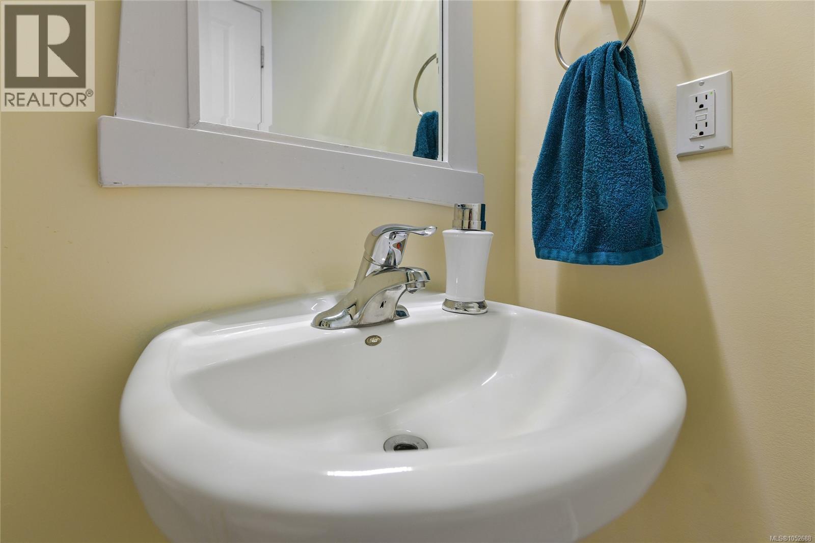 6466 Willowpark Way Property Photo 21