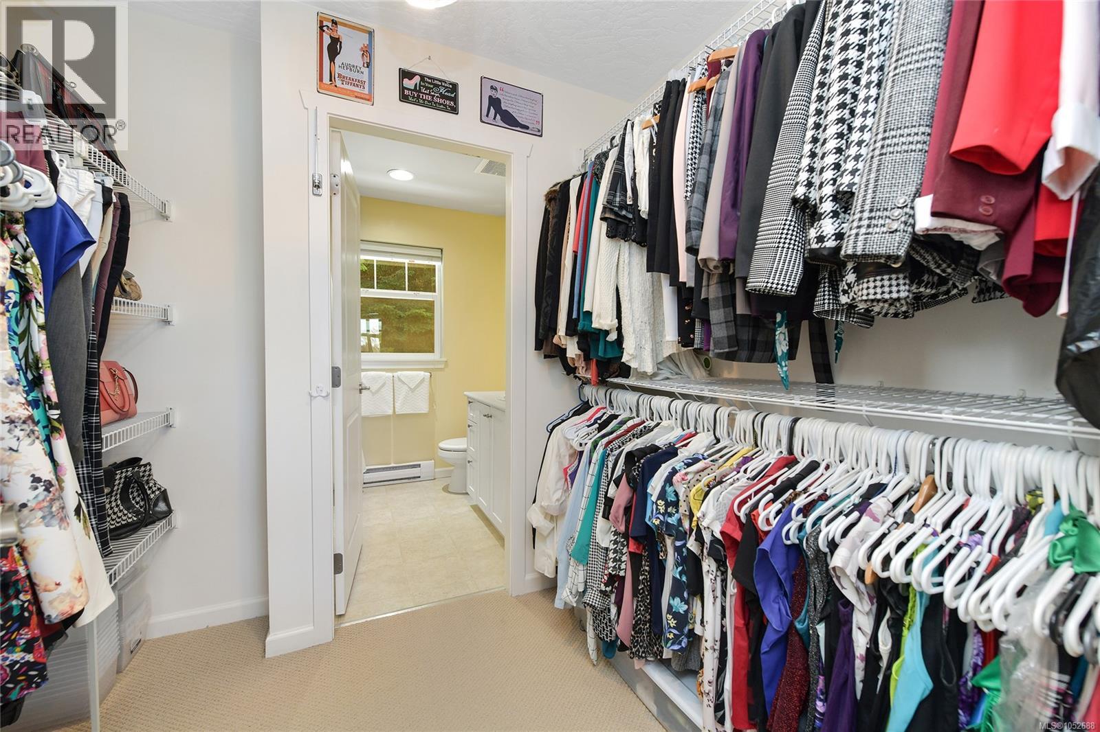 6466 Willowpark Way Property Photo 48