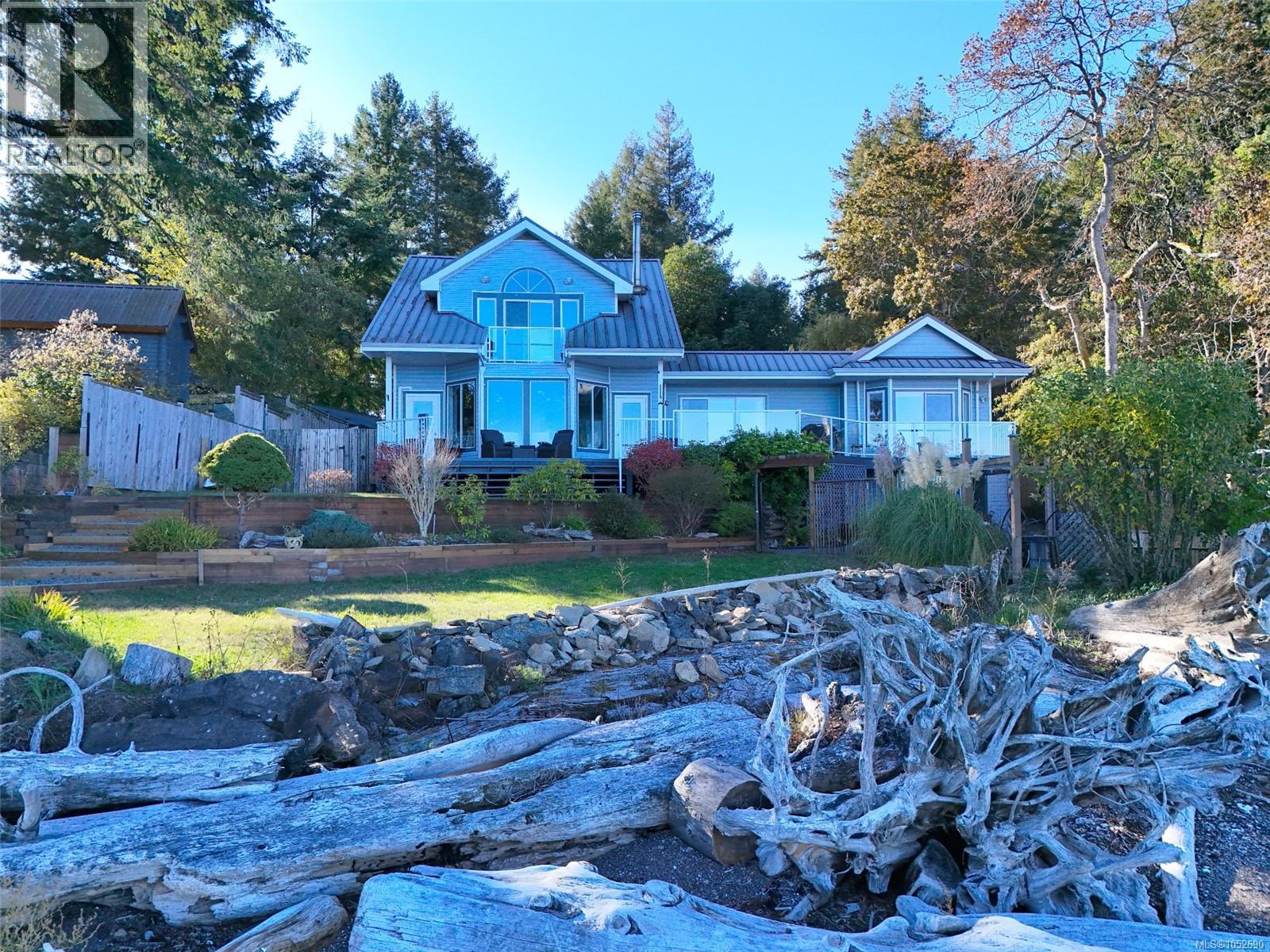 192 Captain Morgans Blvd Property Photo 2